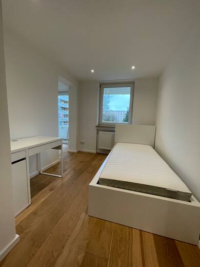 WG-Zimmer zur Miete 650 € 19 m² 4. Geschoss frei ab sofort Friedrich-Engels-Bogen 25 Neuperlach München 81735