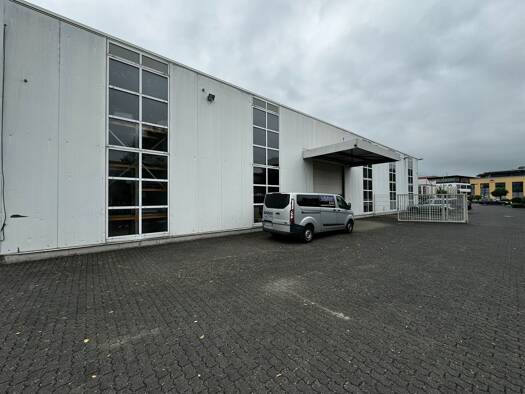 Halle/Industriefläche zur Miete 8 € 1.066 m² Lagerfläche Kesselheim Koblenz 56070
