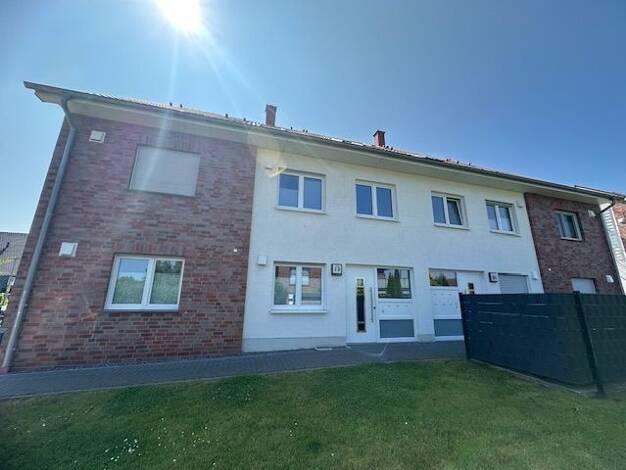 Wohnung zur Miete 795 € 2 Zimmer 75,3 m² Dachgeschoss, EG frei ab 01.09.2025 Greven Greven 48268