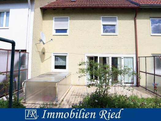 Reihenmittelhaus zum Kauf 399.000 € 5 Zimmer 108 m² 250 m² Grundstück Kaufbeuren Kaufbeuren 87600