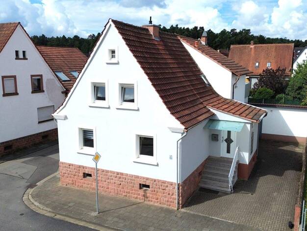 Einfamilienhaus zur Miete 1.900 € 6 Zimmer 170,5 m² 398 m² Grundstück Siegelbach Kaiserslautern 67661
