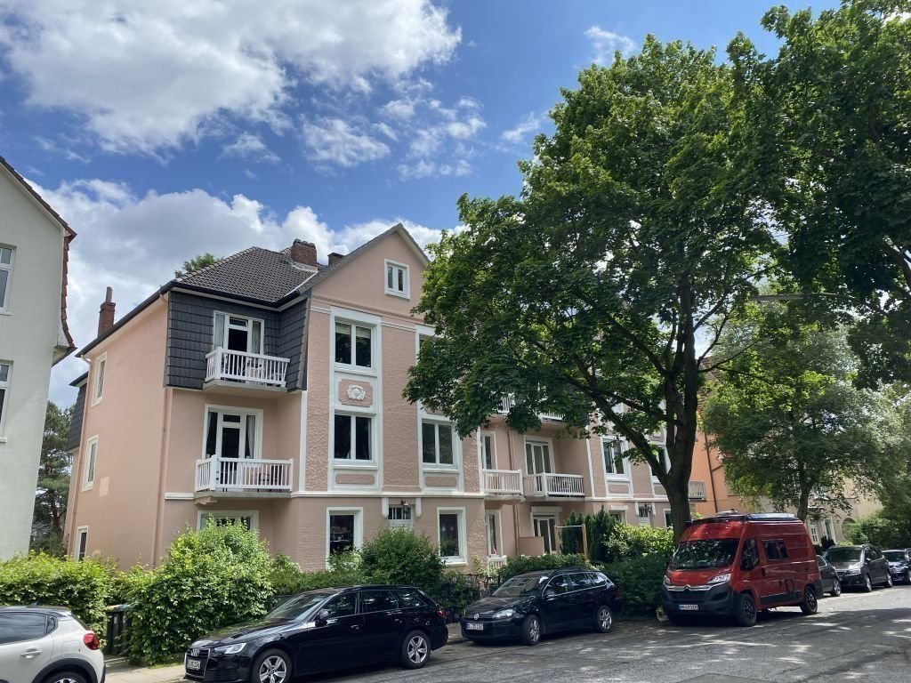 Mehrfamilienhaus zum Kauf als Kapitalanlage geeignet 3.346.000 € 557 m²<br/>Wohnfläche 898 m²<br/>Grundstück Ohlsdorf Hamburg 22335