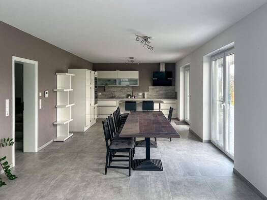 Einfamilienhaus zum Kauf 749.000 € 6 Zimmer 218 m² 856 m² Grundstück frei ab sofort Saarburg Saarburg 54439