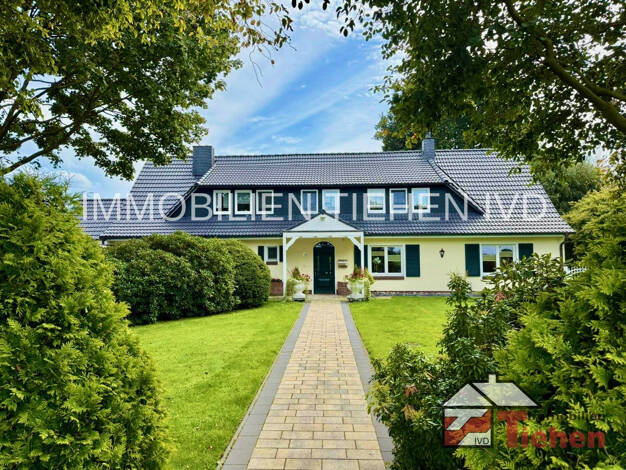 Einfamilienhaus zum Kauf 579.000 € 7 Zimmer 263 m² 1.953 m² Grundstück Petersdorf Bösel 26219