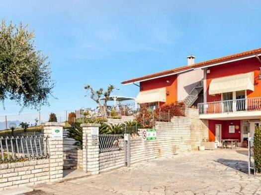 Haus zum Kauf 1.400.000 € 520 m² Bussolengo 37012