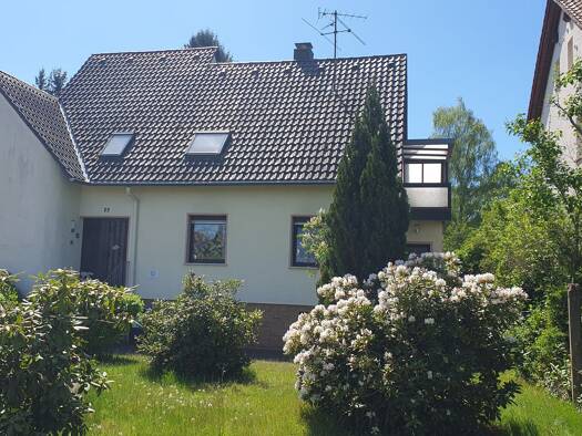 Einfamilienhaus zum Kauf provisionsfrei 424.000 € 9 Zimmer 195 m² 1.964 m² Grundstück frei ab sofort Auf der Heide 25 Hassel Sankt Ingbert 66386