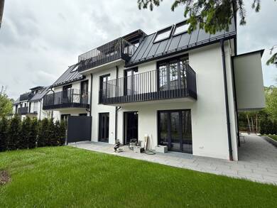 Wohnung zur Miete - Neubau 2.550 € 3 Zimmer 106,7 m² Dachgeschoss, 2. Geschoss frei ab sofort Sperberstraße 42 Waldtrudering München 81827