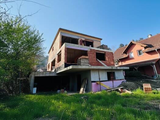 Haus zum Kauf 950.000 € 5 Zimmer 219,5 m² 1.953 m² Grundstück Hagenbrunn 2102