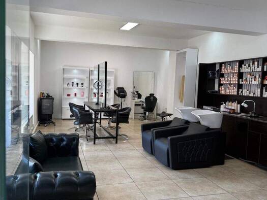 Laden zur Miete 1.684 € 3 Zimmer 90 m² Verkaufsfläche St Johannis Nürnberg 90419