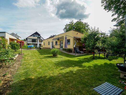 Einfamilienhaus zum Kauf provisionsfrei 795.000 € 10 Zimmer 290 m² 1.403 m² Grundstück Selzen 55278