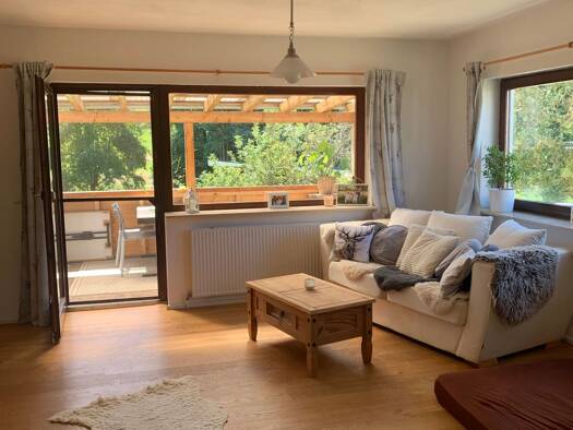 Mehrfamilienhaus zur Miete 1.950 € 7 Zimmer 180 m² 500 m² Grundstück Steinfischbach Waldems 65529