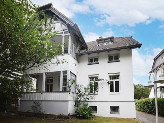 Villa zum Kauf 415.000 € 10 Zimmer 165 m² 1.083 m² Grundstück Bad Harzburg Bad Harzburg 38667