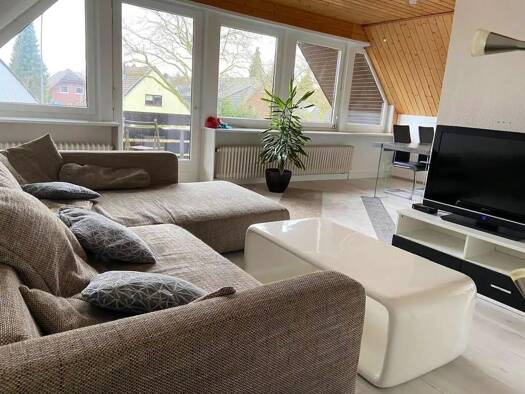 Wohnung zur Miete 1.200 € 3 Zimmer 95 m² Geschoss 1/1 frei ab 01.03.2026 Eidelstedt Hamburg 22523