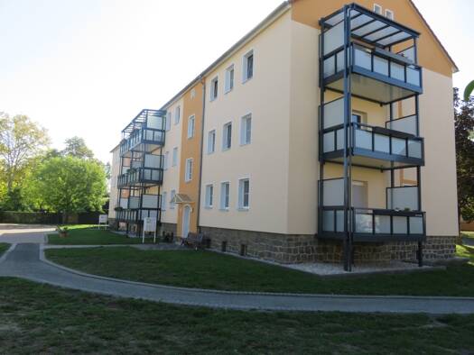 Wohnung zur Miete 300 € 2 Zimmer 44,6 m² EG Friedrich-Ebert-Straße 12 a Lucka Lucka 04613