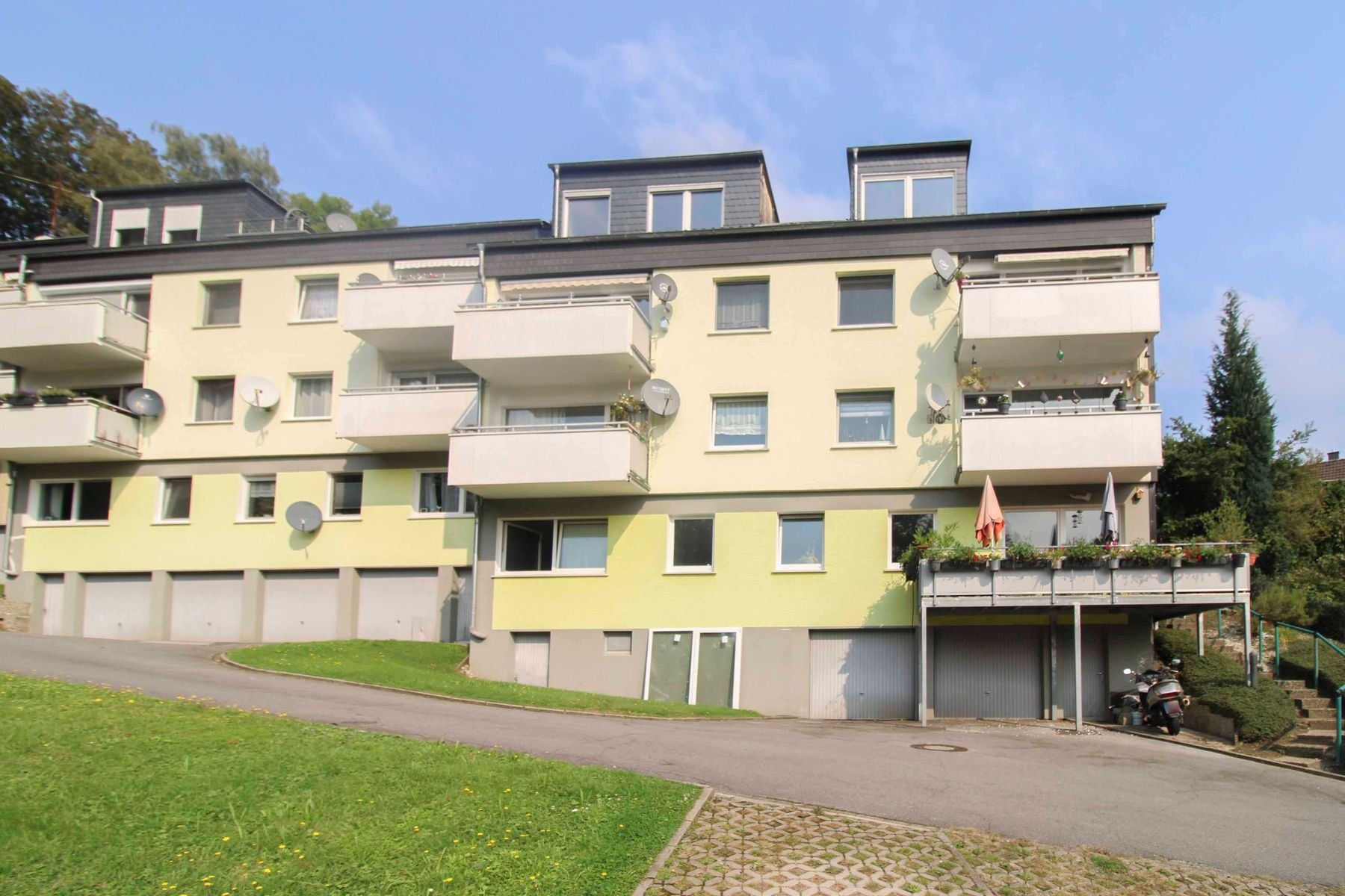 Wohnung zum Kauf 129.000 € 3 Zimmer 77,5 m²<br/>Wohnfläche 1.<br/>Geschoss Wengern Dorf Wetter 58300