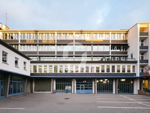 Büro zur Miete provisionsfrei 16 € 525,9 m² Bürofläche teilbar ab 525,9 m² West Stuttgart, West 70176