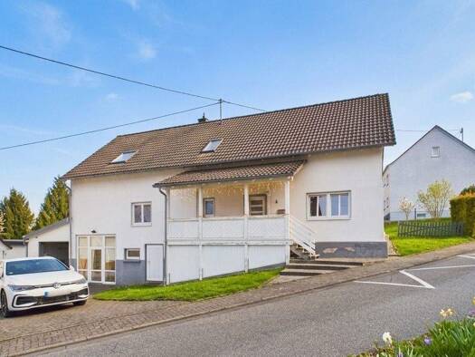 Einfamilienhaus zum Kauf 226.000 € 5 Zimmer 222,8 m² 733 m² Grundstück Molzhain 57520