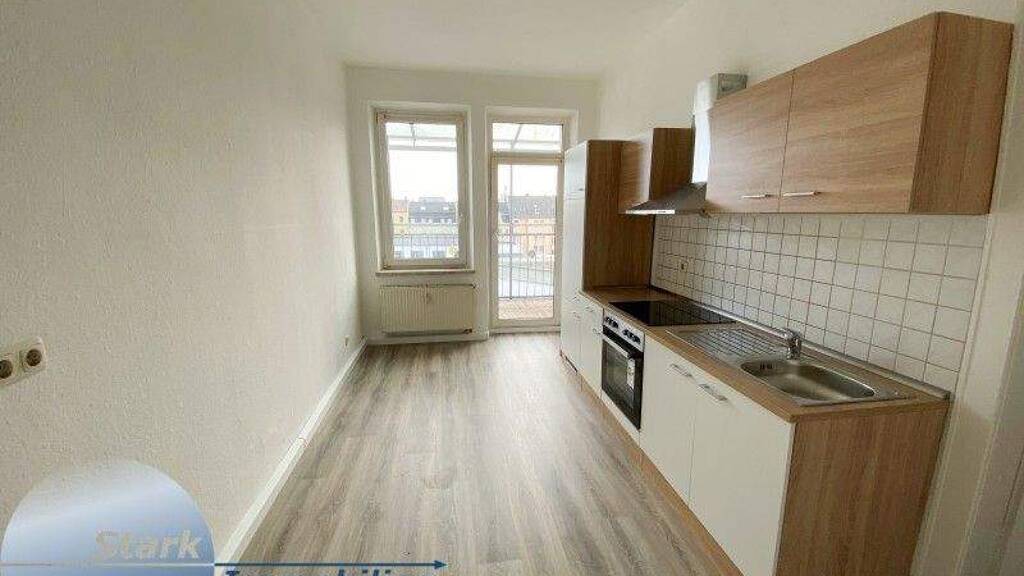 Wohnung zur Miete 325 € 2 Zimmer 60,6 m² 4. Geschoss frei ab sofort Alleestr. 4 Haselbrunn Plauen 08525
