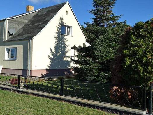 Haus zum Kauf 249.000 € 4 Zimmer 90 m² 967 m² Grundstück Kemlitz Baruth/Mark 15837