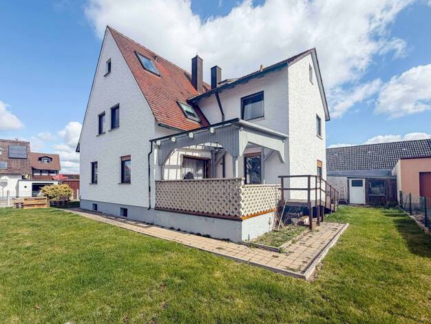 Mehrfamilienhaus zum Kauf 535.000 € 8 Zimmer 240,1 m² 560,1 m² Grundstück Röttenbach Röttenbach 91187