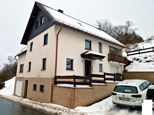 Haus zum Kauf 260.000 € 5 Zimmer 160 m² 15.800 m² Grundstück frei ab 01.02.2026 Kückelheim Eslohe 59889