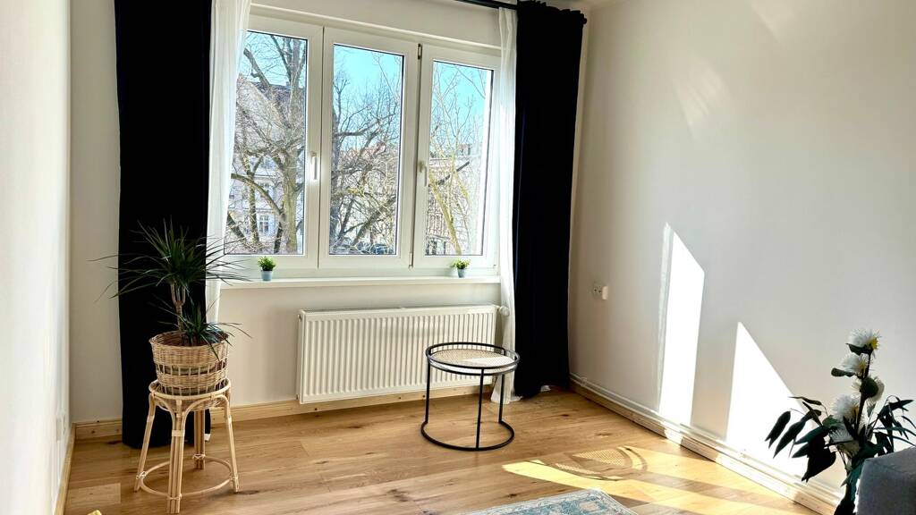 WG-Zimmer zur Miete 1.075 € 2 Zimmer 47 m² Geschoss 3/4 frei ab 01.05.2026 Földerichstraße Spandau Berlin 13595