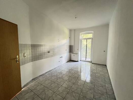 Wohnung zur Miete 449 € 3 Zimmer 80 m² Geschoss 3/4 Bernsdorfer Straße 185 Bernsdorf Chemnitz 09126