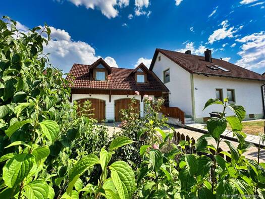 Einfamilienhaus zum Kauf 349.000 € 9 Zimmer 186,9 m² 692 m² Grundstück Beratzhausen Beratzhausen 93176
