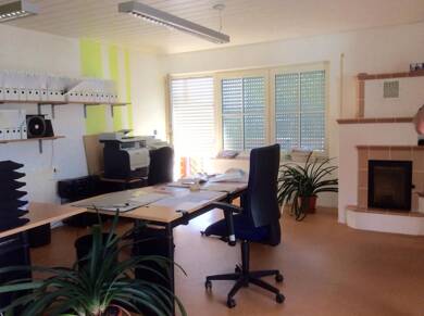 Büro-/Praxisfläche zur Miete provisionsfrei 600 € 5 Zimmer 100 m² Bürofläche Karolinerstr. 14 Geldersheim 97505