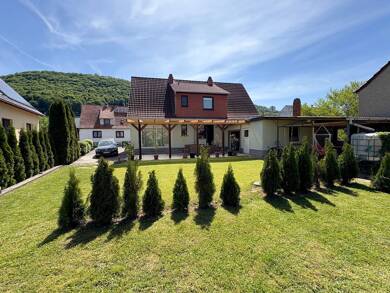 Einfamilienhaus zum Kauf 320.000 € 7 Zimmer 165 m² 1.024 m² Grundstück frei ab 01.08.2025 Schnellmannshausen Treffurt 99830