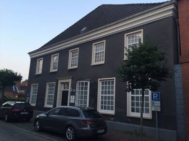 Büro-/Praxisfläche zur Miete 1.300 € 5 Zimmer 137 m² Bürofläche Leer Leer 26789