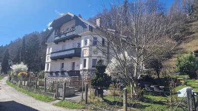 Mehrfamilienhaus zum Kauf 1.050.000 € 12 Zimmer 364 m² 942 m² Grundstück Kiefersfelden Kiefersfelden 83088