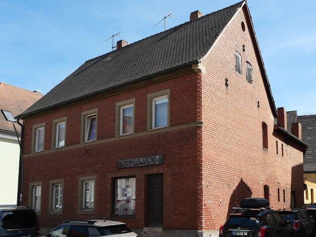 Mehrfamilienhaus zum Kauf 325.000 € 6 Zimmer 166 m² 213 m² Grundstück Langenzenn Langenzenn 90579