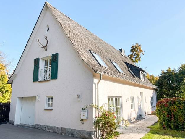 Einfamilienhaus zum Kauf 550.000 € 8 Zimmer 201 m² 515 m² Grundstück Idstein Idstein 65510