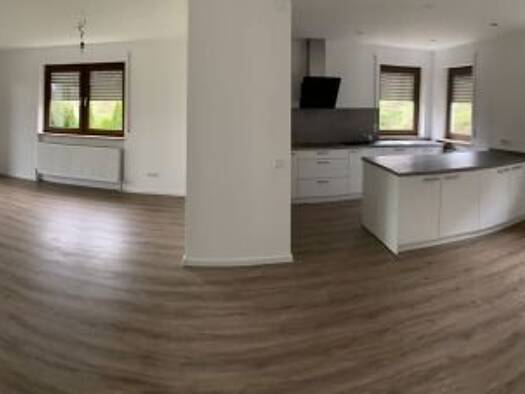 Wohnung zur Miete 850 € 4,5 Zimmer 115 m² Geschoss EG/2 frei ab 01.08.2026 Knetzgau 97478