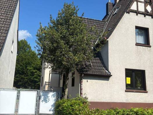 Einfamilienhaus zum Kauf 195.000 € 4 Zimmer 100 m² 210 m² Grundstück frei ab sofort Erle Gelsenkirchen-Ost 45891