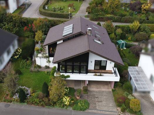 Einfamilienhaus zum Kauf provisionsfrei 729.000 € 7,5 Zimmer 230 m² 601 m² Grundstück Alte Bahn 11 Beilstein 71717