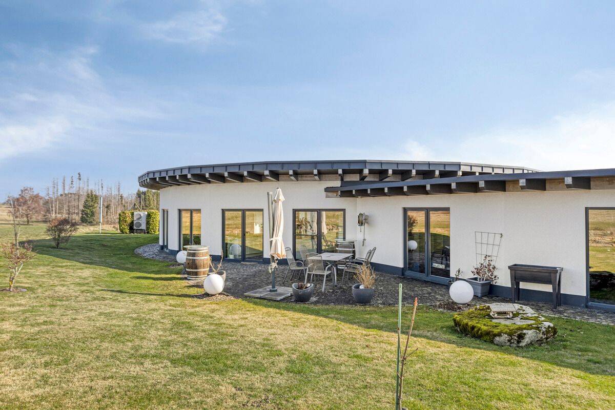 Einfamilienhaus zum Kauf - Mehr