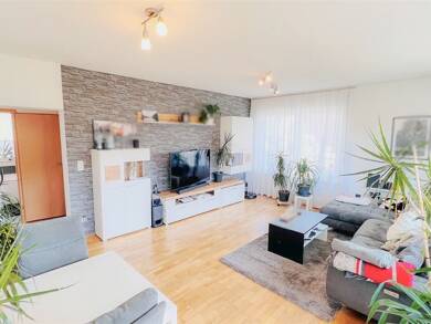 Wohnung zum Kauf 385.000 € 3,5 Zimmer 97 m² 1. Geschoss Möhrendorfer Straße 29 Alterlangen Erlangen 91056