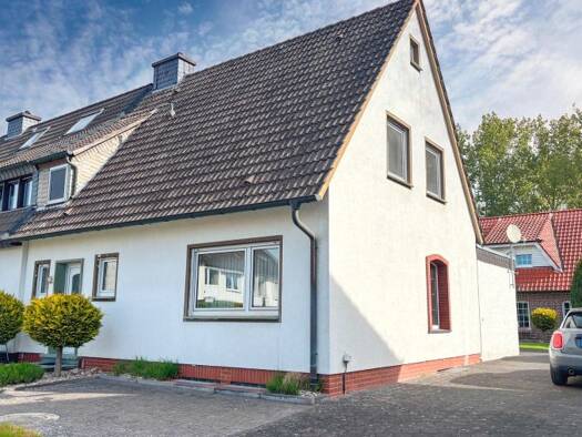 Doppelhaushälfte zum Kauf 269.000 € 5 Zimmer 115 m² 369 m² Grundstück frei ab sofort Herzebrock Herzebrock-Clarholz 33442