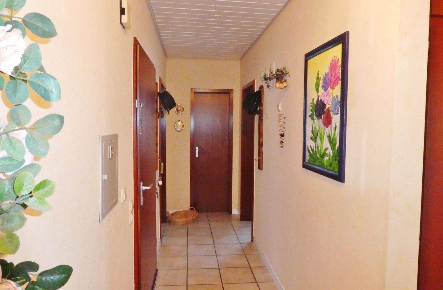 Immobilie in Mühlheim am Main - GANESHA-IMMOBILIEN...gepflegtes 3-Familienwohnhaus in guter Lage zu verkaufen ! - Bild 4