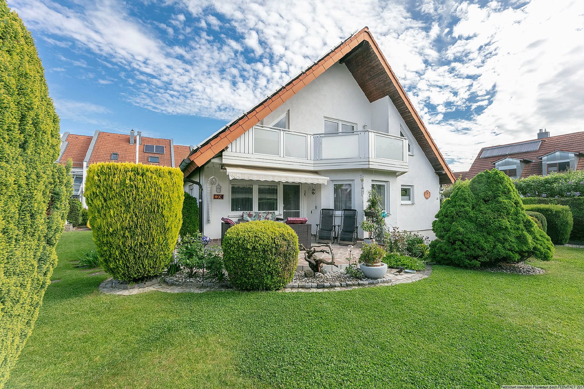 Mehrfamilienhaus zum Kauf 799.000 € 7,5 Zimmer 237,2 m²<br/>Wohnfläche 720 m²<br/>Grundstück Donaustetten Ulm 89079