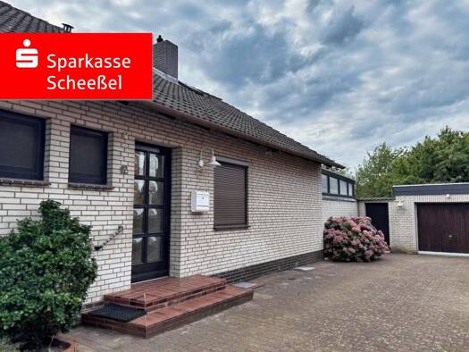 Einfamilienhaus zum Kauf 235.000 € 4 Zimmer 93 m² 818 m² Grundstück Scheeßel 27383