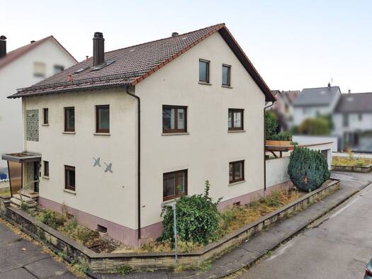 Mehrfamilienhaus zum Kauf 449.000 € 6 Zimmer 174 m² 649 m² Grundstück Jöhlingen Walzbachtal 75045