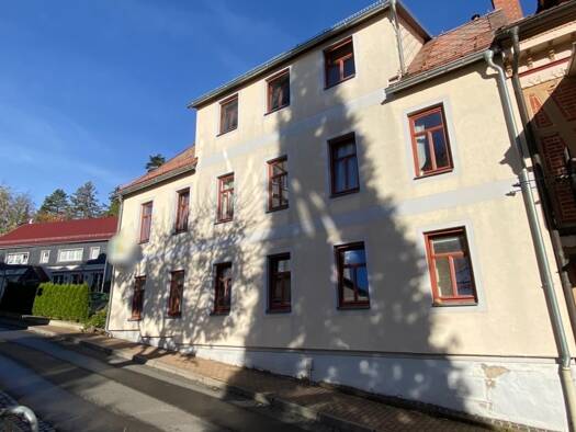 Haus zum Kauf provisionsfrei als Kapitalanlage geeignet 300.000 € 232 m² 353 m² Grundstück Friedrichroda 99894