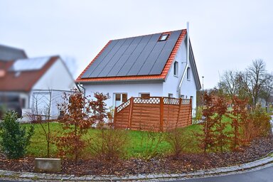 Einfamilienhaus zum Kauf 495.000 € 4,5 Zimmer 110 m² 650 m² Grundstück frei ab 01.04.2025 Sulzheim Sulzheim 97529