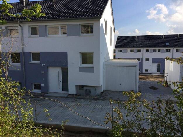 Reihenendhaus zum Kauf provisionsfrei 720.000 € 5 Zimmer 144 m² 300 m² Grundstück Großmehring 85098
