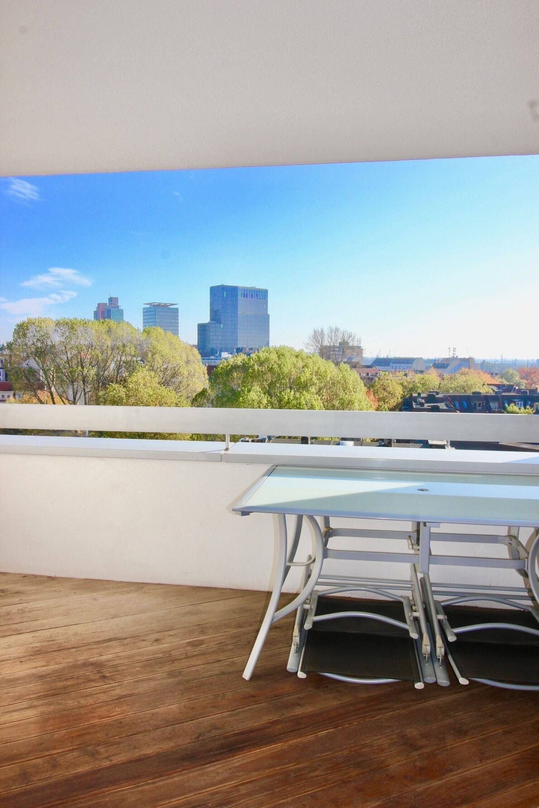 WEITBLICK Luxuswohnung - 2 Balkone - 2 CHICE Bäder - Whirlpool - mitten auf der legendären REEPERBAHN - aussergewöhnlich + besonders – Hamburg – Vorschaubild 18