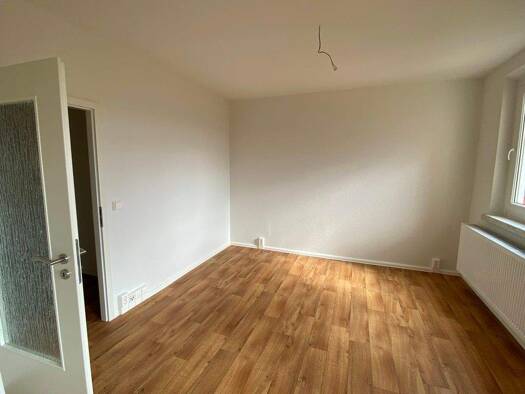 Wohnung zur Miete 400 € 4 Zimmer 64,6 m² 5. Geschoss Alexander-Gerbig-Straße 20 Suhl 98527