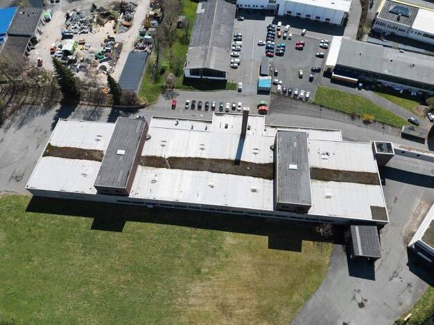 Produktionshalle zum Kauf 1.750.000 € 4.473 m² Lagerfläche Münchberg 95213
